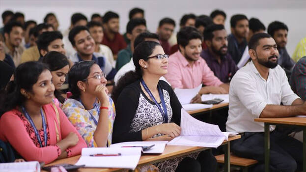 பிப்ரவரி 8ஆம் தேதி முதல் அனைத்து கல்லூரிகளும் வாரத்திற்கு 6 நாட்கள் செயல்படும் – தமிழக அரசு