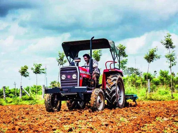 விவசாயிகளுக்கு டிராக்டர் வாங்க மானியம் – மத்திய அரசு அறிவிப்பு!