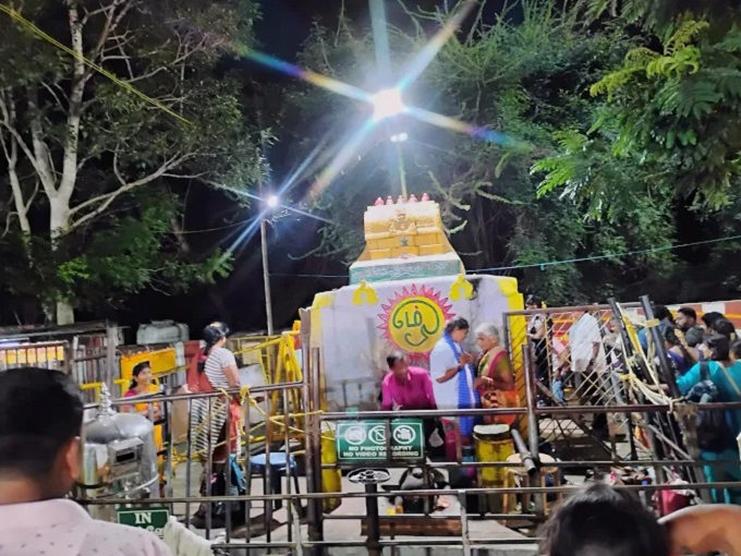 idukku pillayal kovil